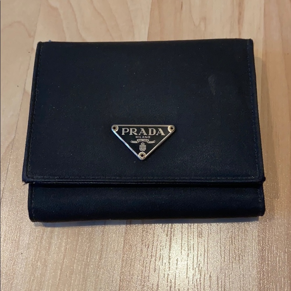 Prada wallet (authentic)